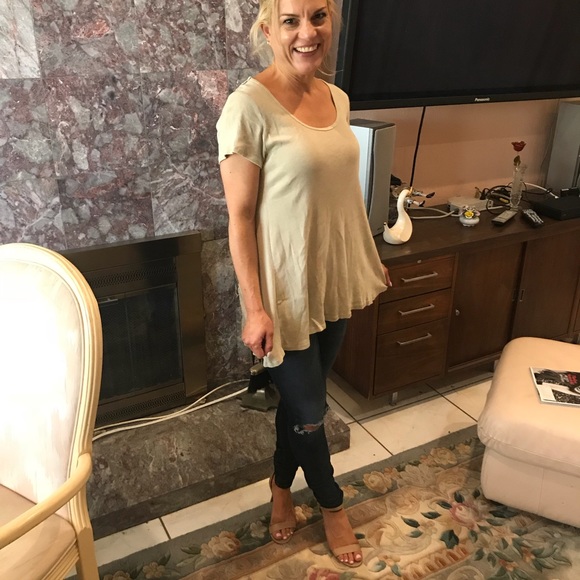 T party top - Picture 7 of 8